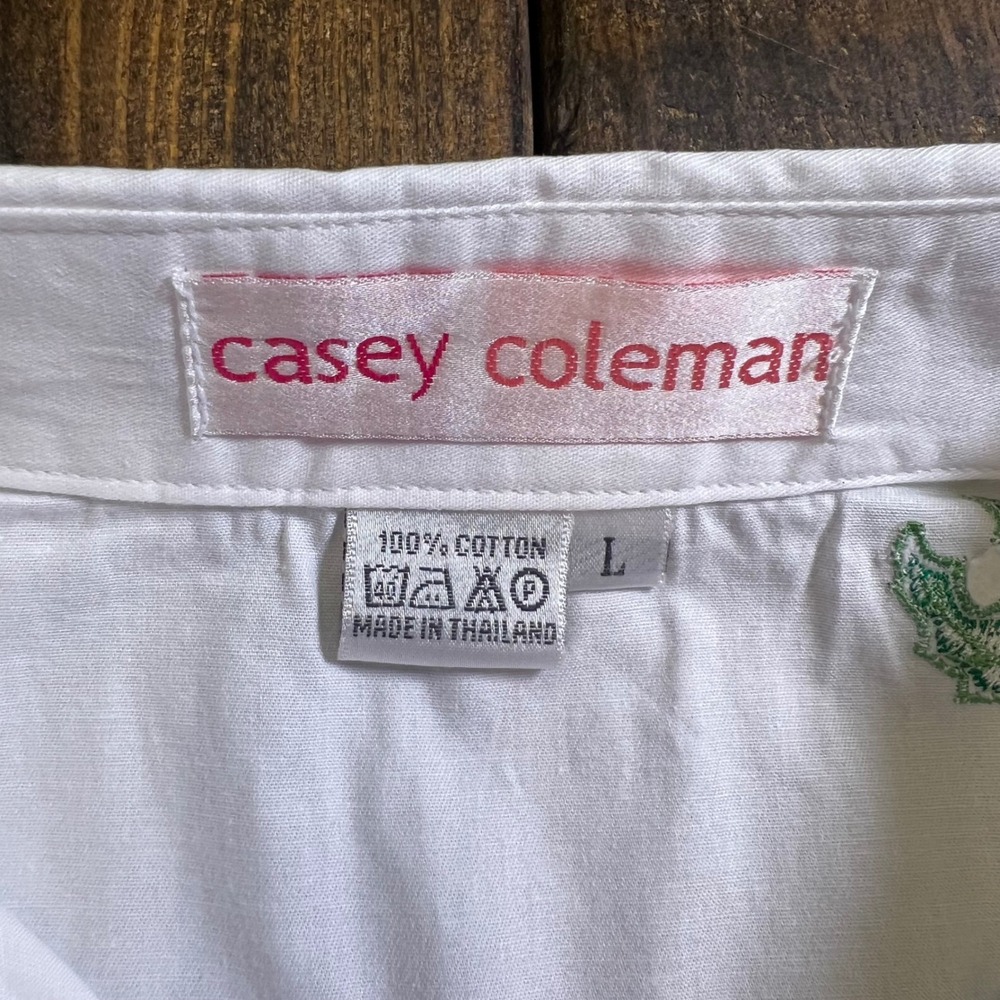 Casey Coleman Womens Large White Cotton Holly Berry Embroidered Shirt vintage‎ - Picture 2 of 5